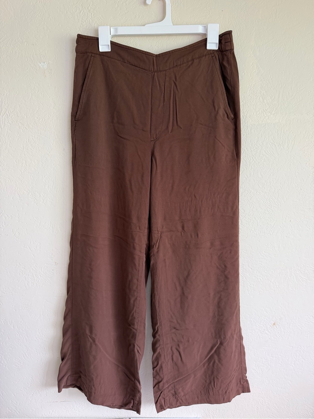Old Navy Wide-Leg Brown Pull-On Pants